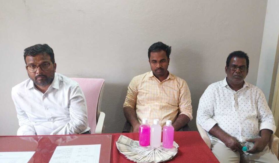Telangana ACB arrests 3 Govt Officials for accepting bribe